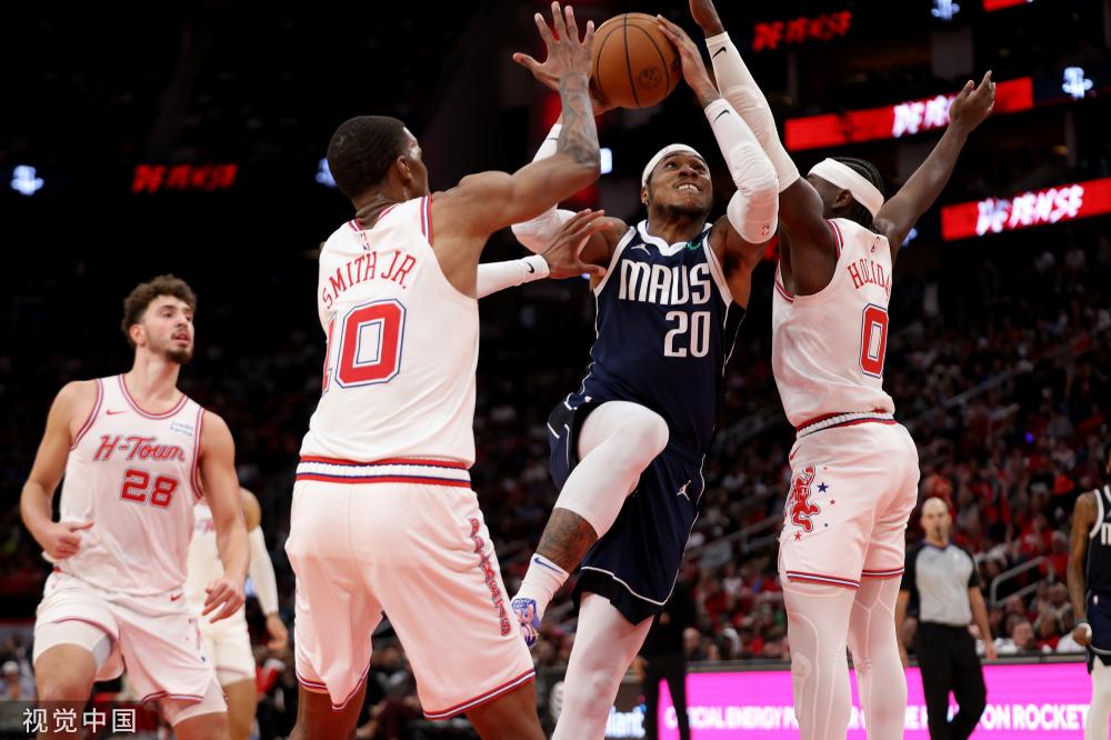 着争议与谣 着争议与谣