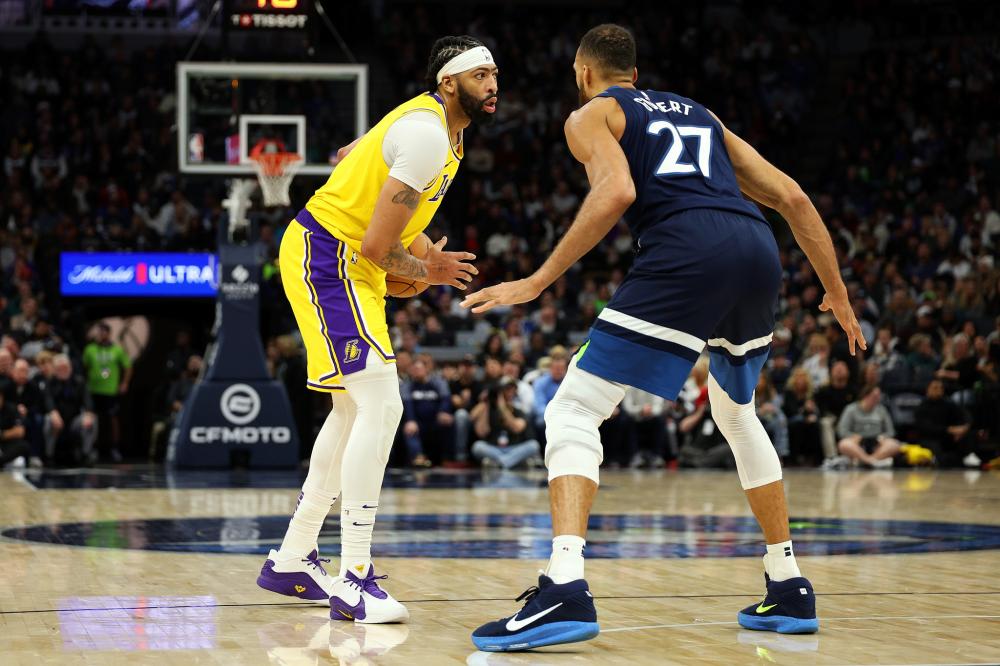 亚冬会：中国队4-8不敌韩国队 无缘冰壶混双决赛.