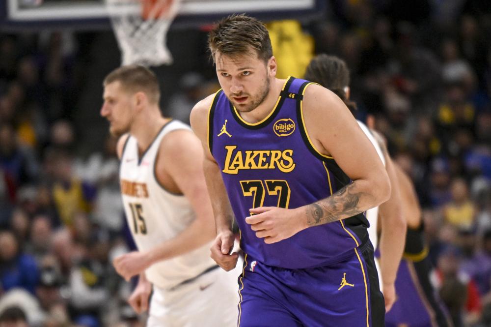 马内和菲尔 马内和菲尔